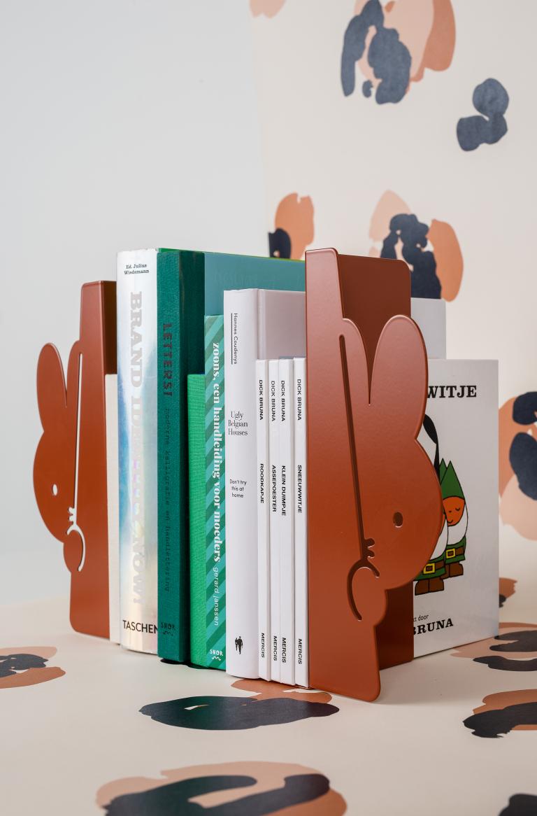 miffy Peek-a-boo I Urban I book end set 2