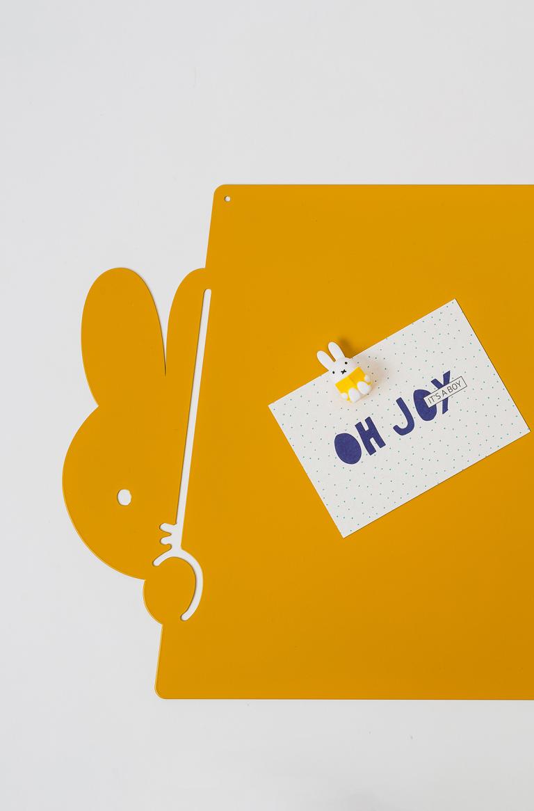 miffy Peek-a-boo I Wave I magnetic board I hanging