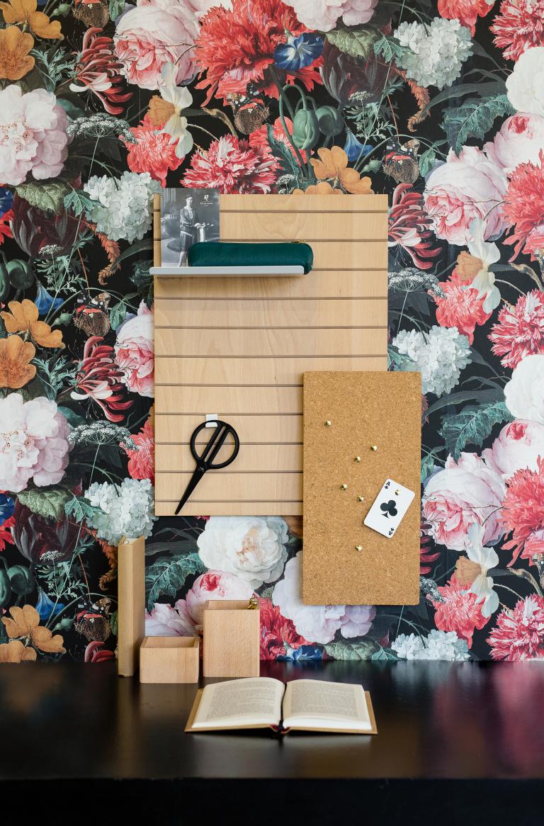 WO+RK | shelf white metal